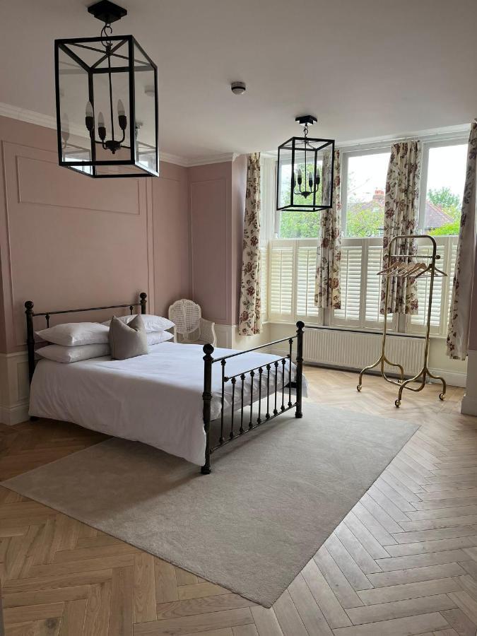 Private Apartment - 3 Bedrooms Harrogate Exterior foto